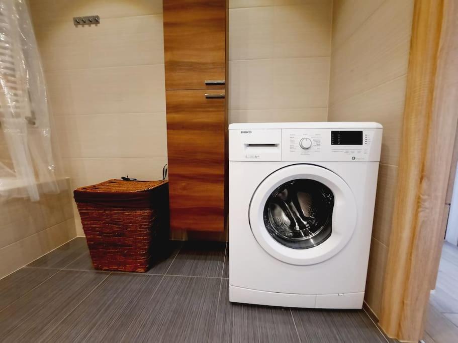 Apartament Z Podziemnym Parkingiem Ulica Wroclawska คราคูฟ ภายนอก รูปภาพ