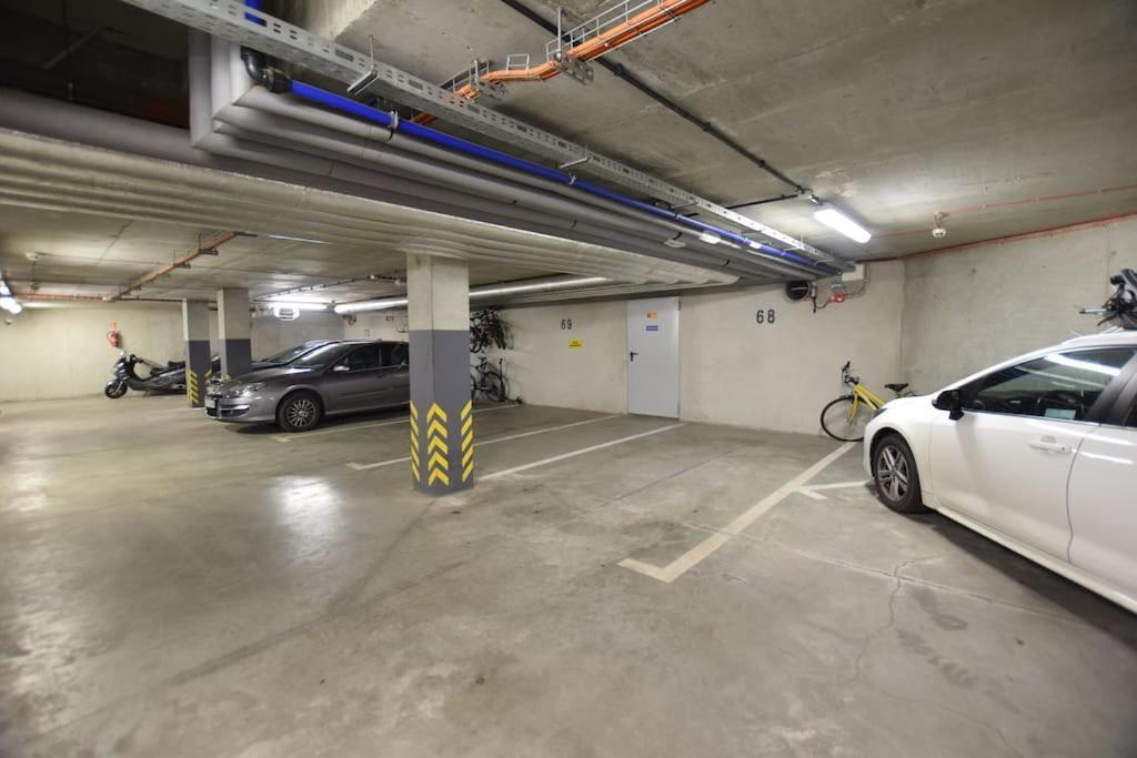Apartament Z Podziemnym Parkingiem Ulica Wroclawska คราคูฟ ภายนอก รูปภาพ